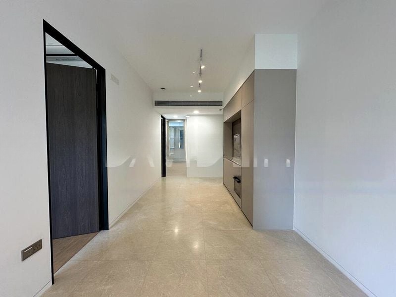 THE REEF AT KING'S DOCK 5