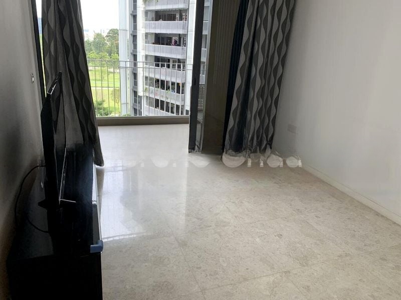 THE LAKEFRONT RESIDENCES 2