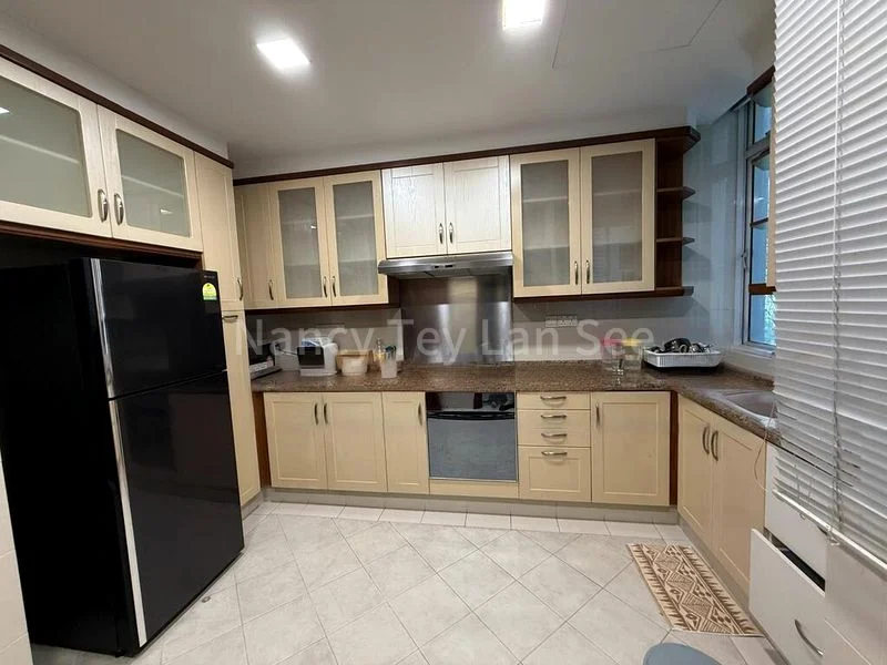 BALMORAL RESIDENCES 5