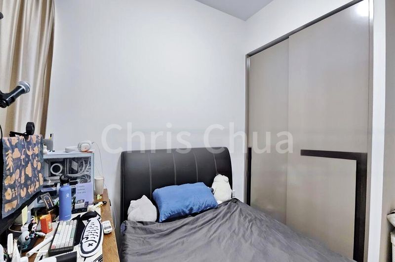 COMMONWEALTH TOWERS 9