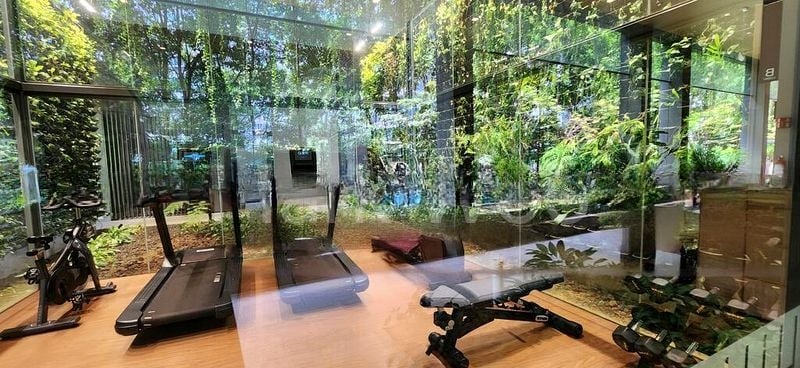 SLOANE RESIDENCES 10