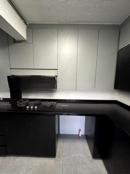 SPOTTISWOODE PK RD 4