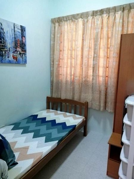 PEOPLE'S PARK COMPLEX 4