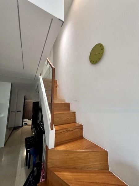 FOURTH AVENUE RESIDENCES 6