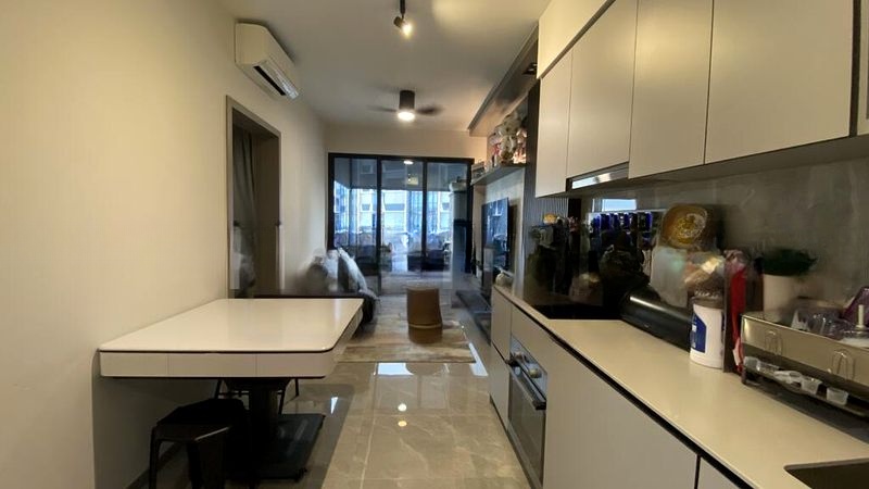 THE GARDEN RESIDENCES 6