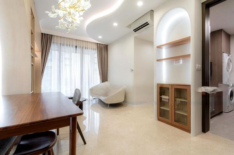 AVENUE SOUTH RESIDENCE 7