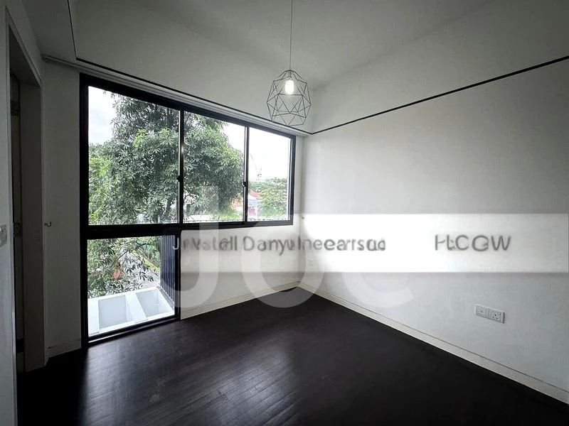 VILLAGE @ PASIR PANJANG 10