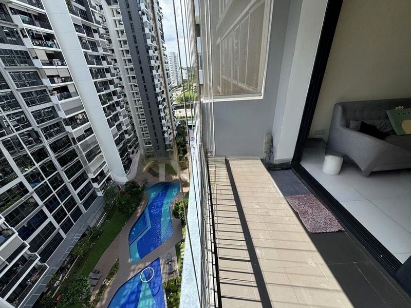 RIVERPARC RESIDENCE 14