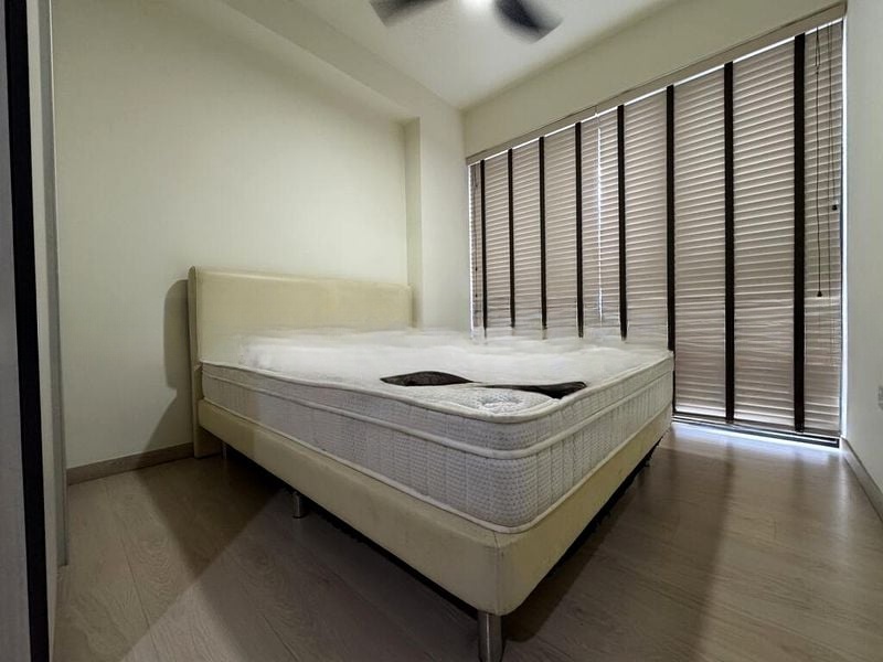 RIVERPARC RESIDENCE 4