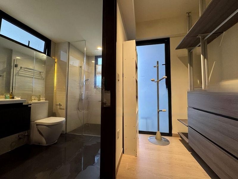 RIVERPARC RESIDENCE 6