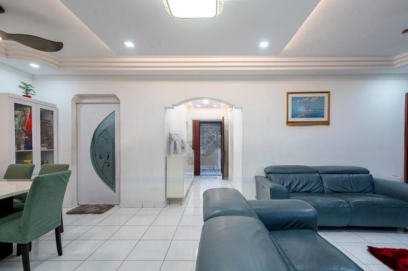 BEDOK RESERVOIR VIEW 4