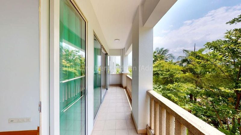 THE BERTH BY THE COVE 3