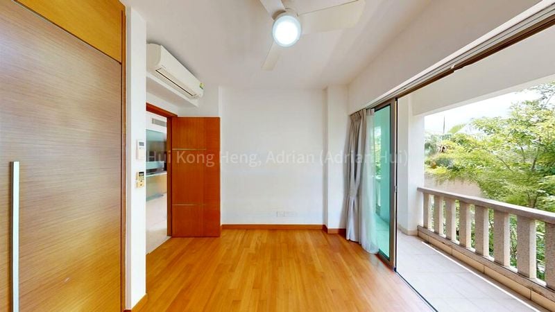 THE BERTH BY THE COVE 4