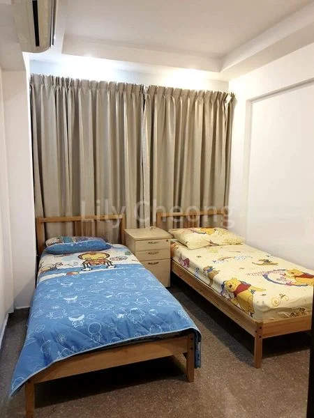 WELLINGTON CIRCLE 10