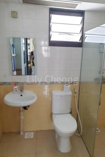 WELLINGTON CIRCLE 11