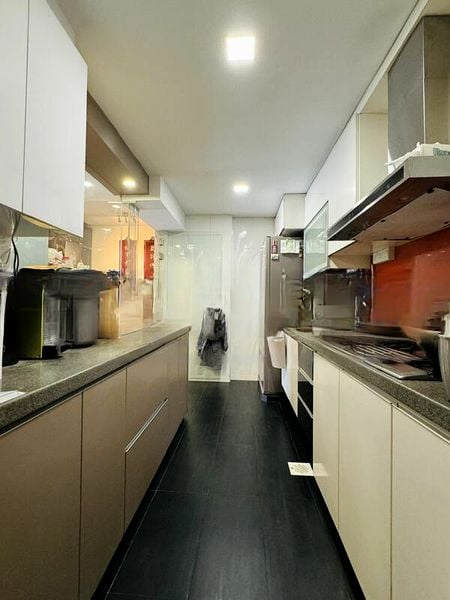 WESTCOVE CONDOMINIUM 8