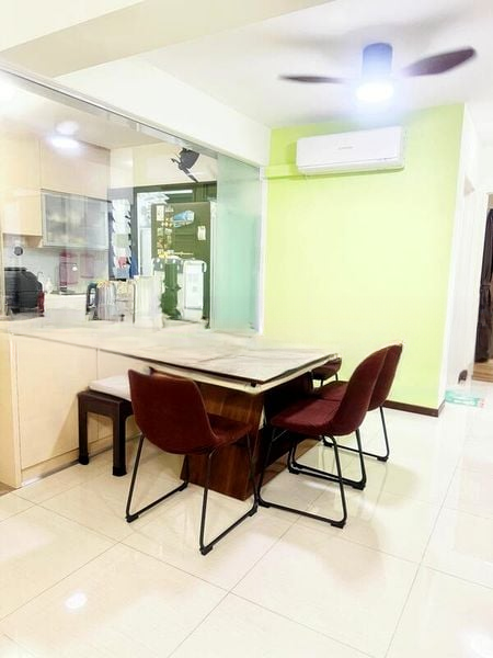 TAMPINES NTH DR 1 12