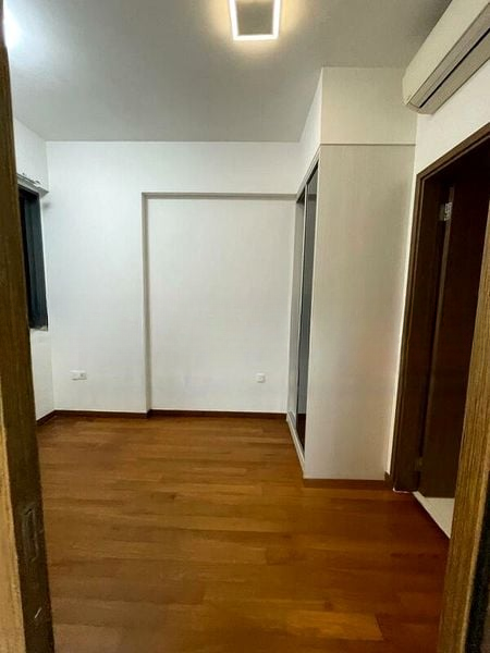 38 I SUITES 13