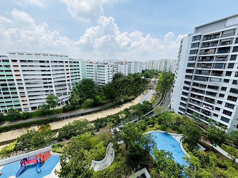 YISHUN AVE 11 4
