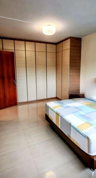 GEYLANG EAST AVE 1 2