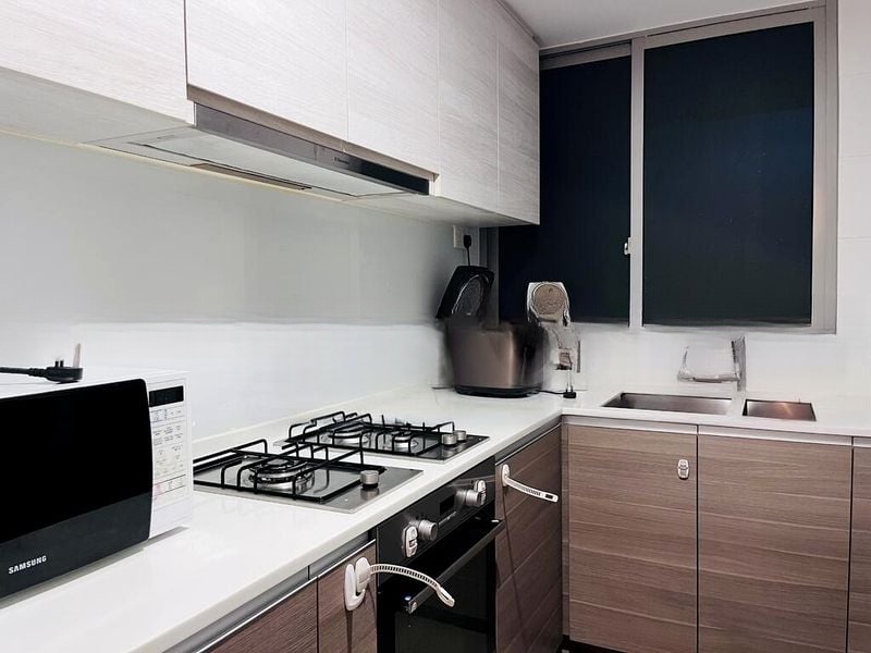 BARTLEY RESIDENCES 7