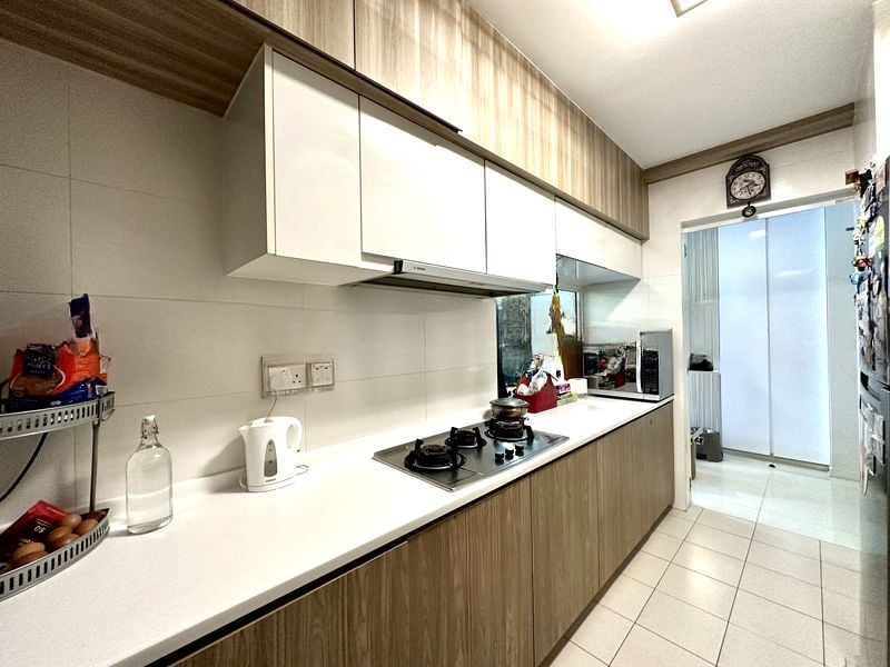 UPP SERANGOON CRES 14