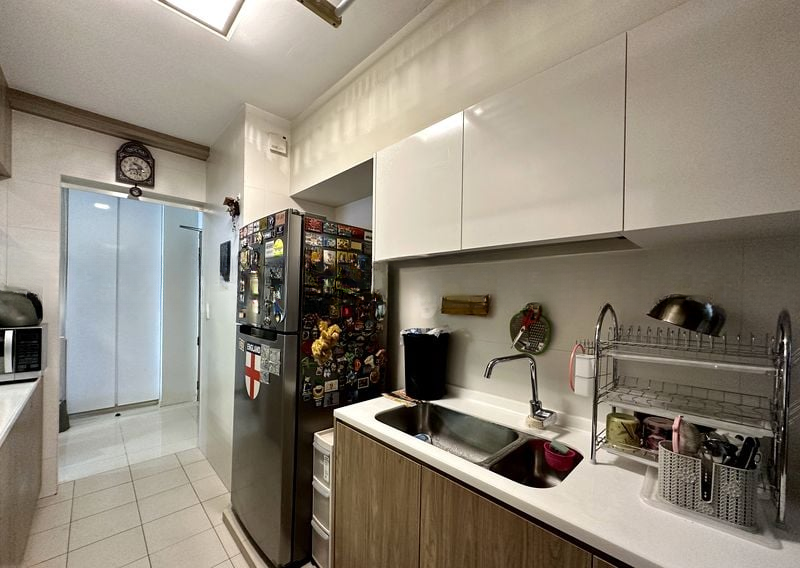 UPP SERANGOON CRES 15