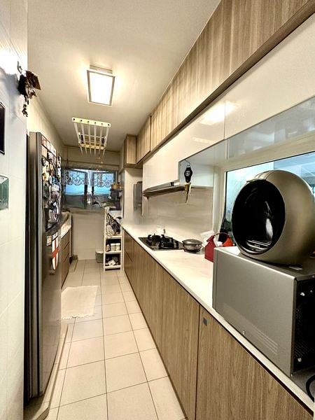 UPP SERANGOON CRES 12