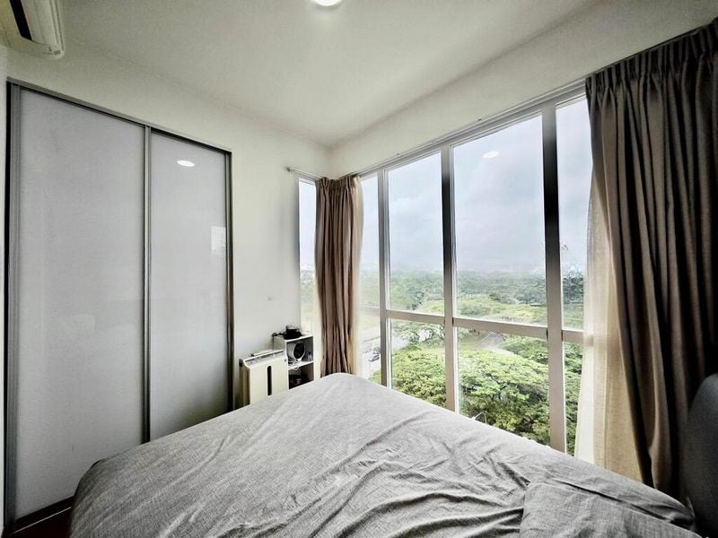 THE LINE @ TANJONG RHU 7