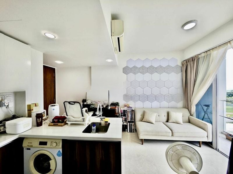 THE LINE @ TANJONG RHU 5