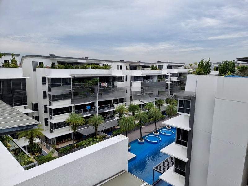 ELLIOT AT THE EAST COAST 8