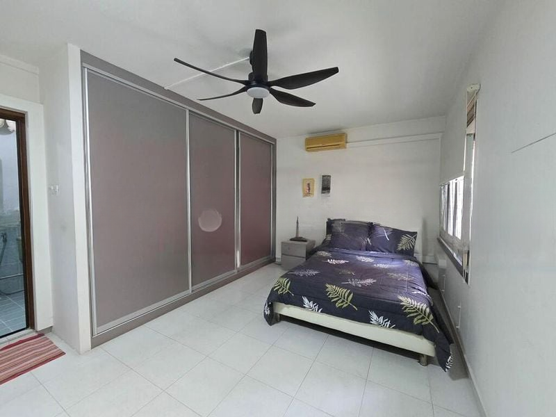 BEDOK RESERVOIR RD 8