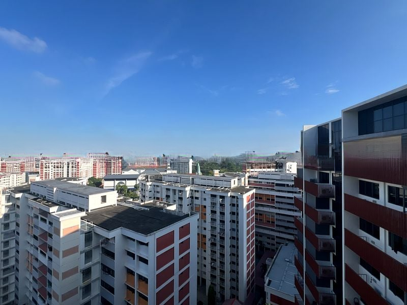 RIVERFRONT RESIDENCES 11