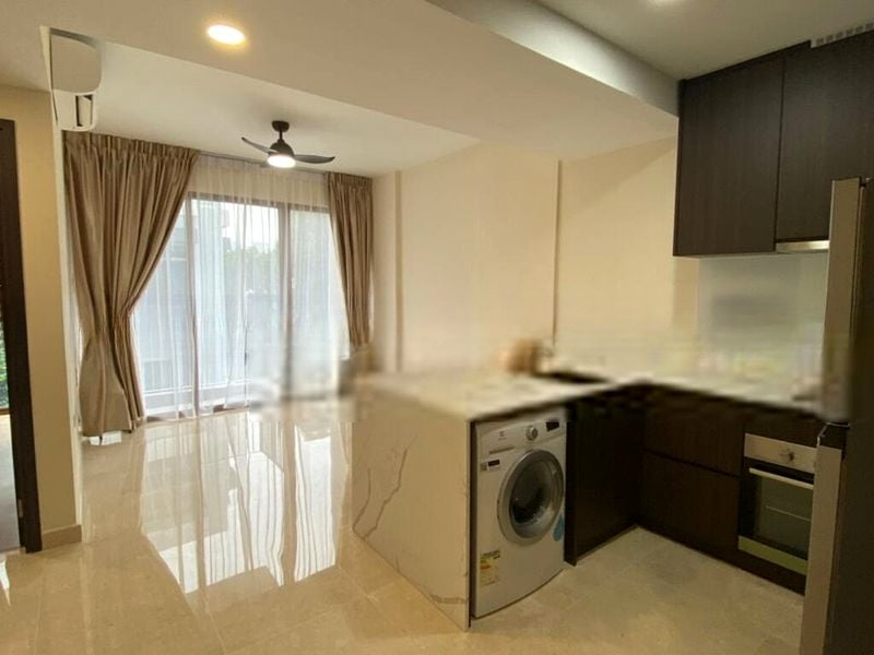 RESIDENCE TWENTY-TWO 8