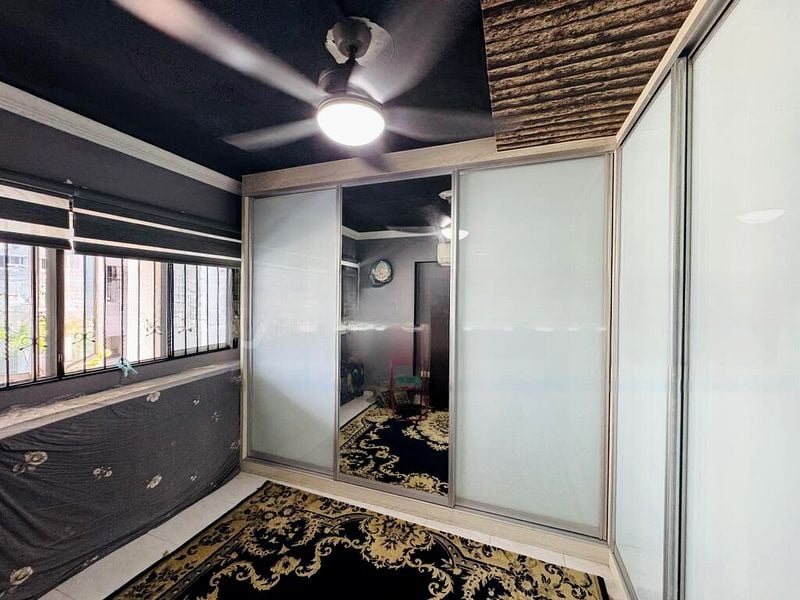 BEDOK RESERVOIR RD 5