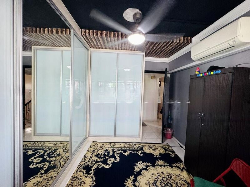 BEDOK RESERVOIR RD 4