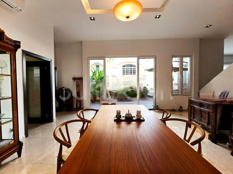 HOLLAND GREEN 7