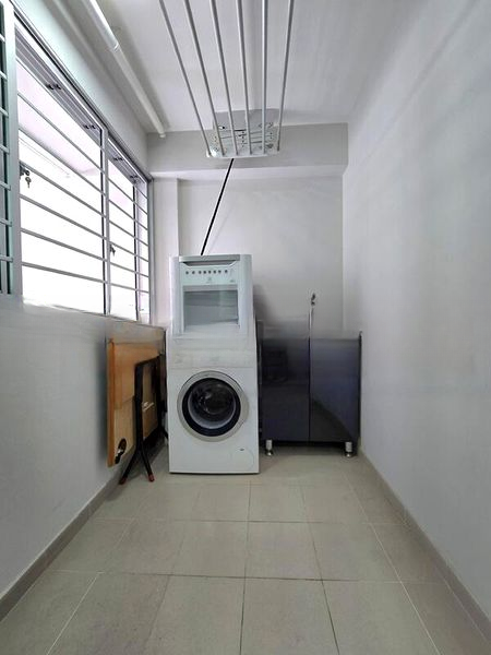 BT BATOK EAST AVE 6 4