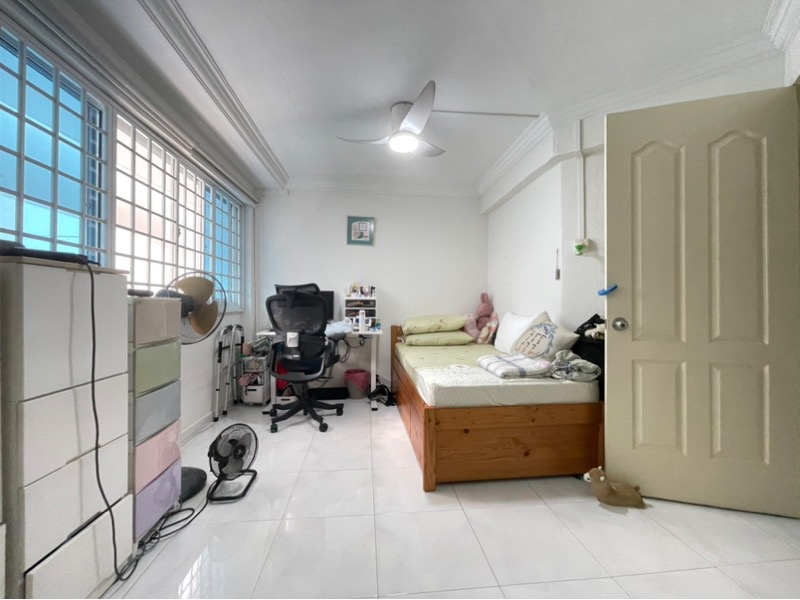 HOUGANG AVE 2 6