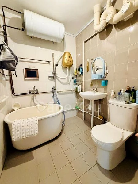 BEDOK RESERVOIR RD 4