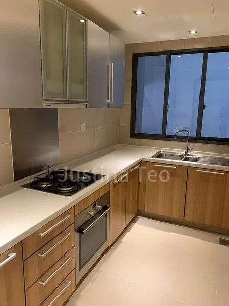 THE PIER AT ROBERTSON 2