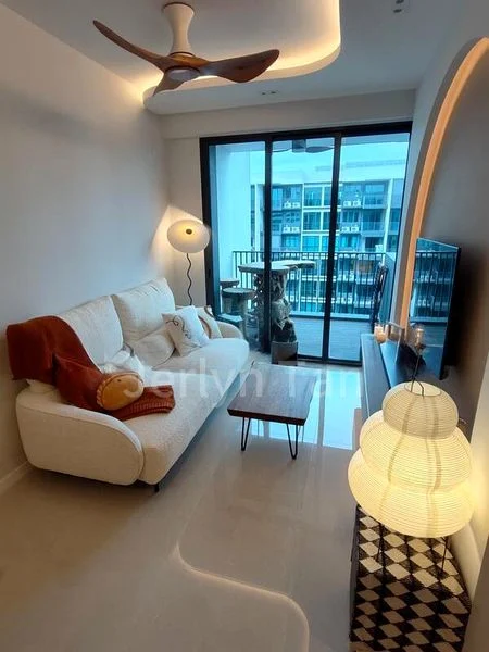 TREASURE AT TAMPINES 8