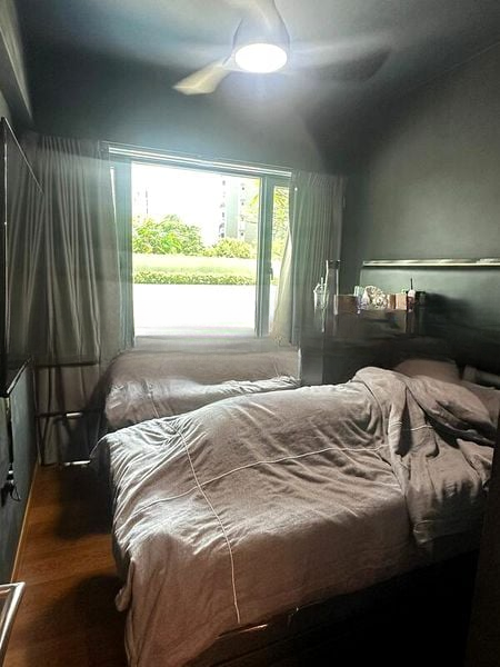 KINGSFORD WATERBAY 9