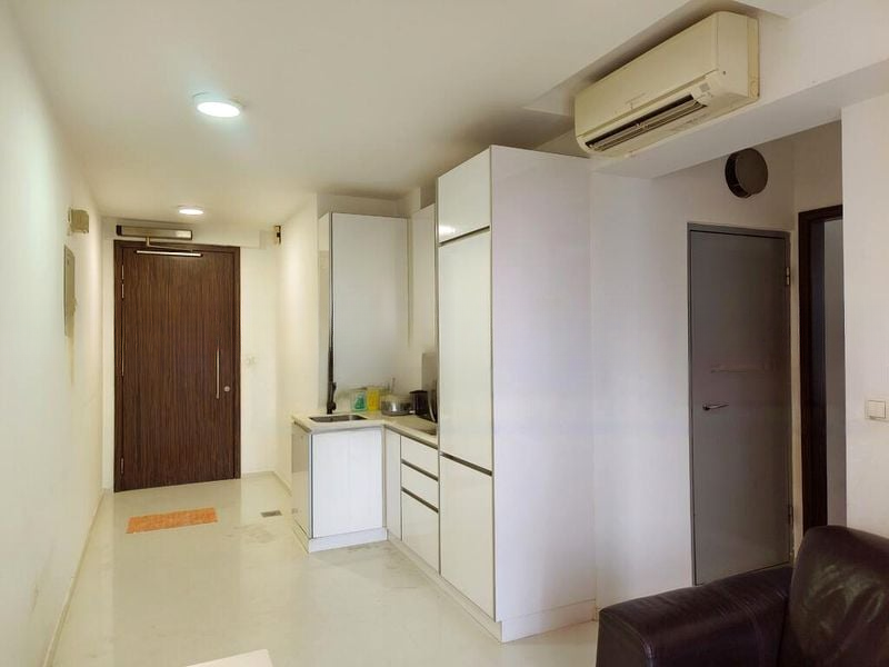SUITES @ TOPAZ 8