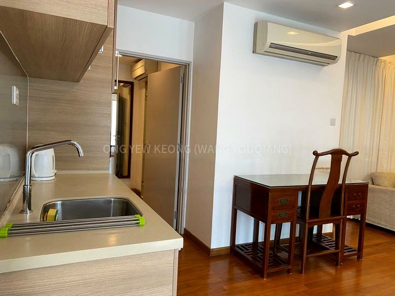 PLATINUM RESIDENCE 8