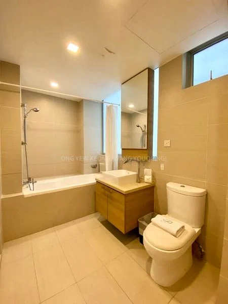 PLATINUM RESIDENCE 13