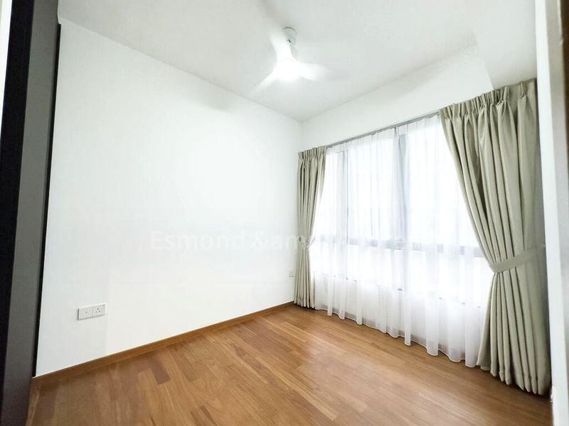 FOURTH AVENUE RESIDENCES 4