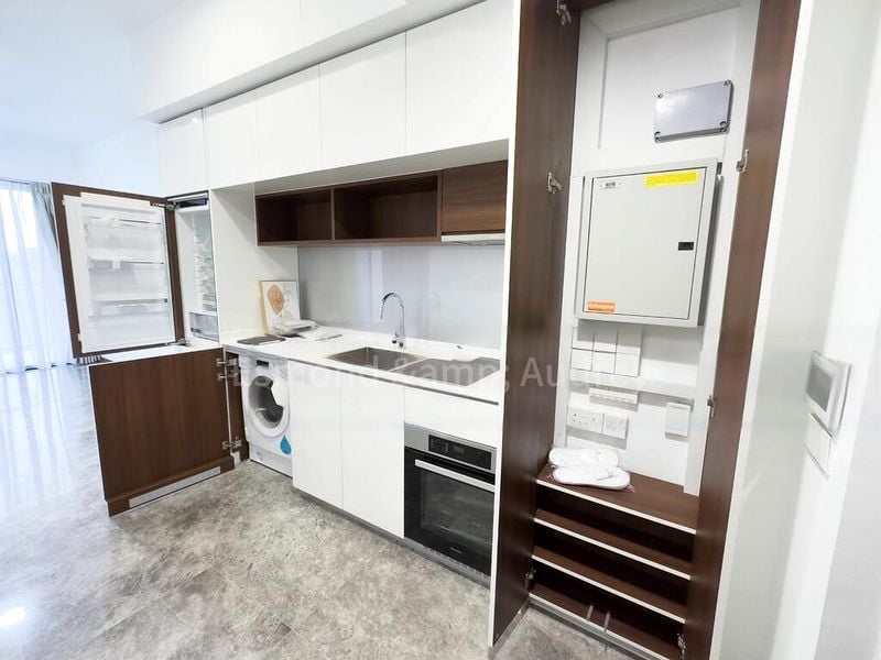 FOURTH AVENUE RESIDENCES 5