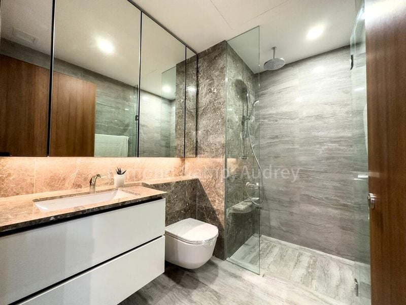 FOURTH AVENUE RESIDENCES 7