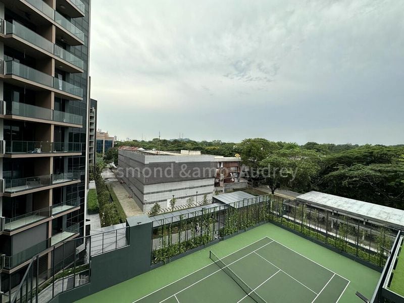 FOURTH AVENUE RESIDENCES 8